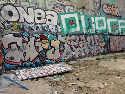 photo graffiti Paris 20eme arrondissement