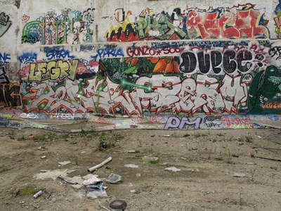 photo graffiti Paris 20eme arrondissement