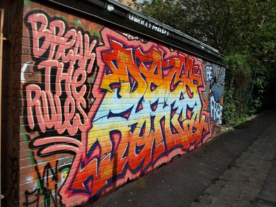 photo graffiti Paris 20eme arrondissement