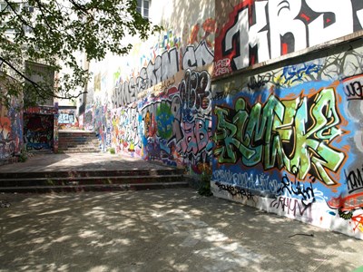 photo graffiti Paris 20eme arrondissement