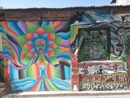 photo graffiti San Marco la laguna, Guatemala 
